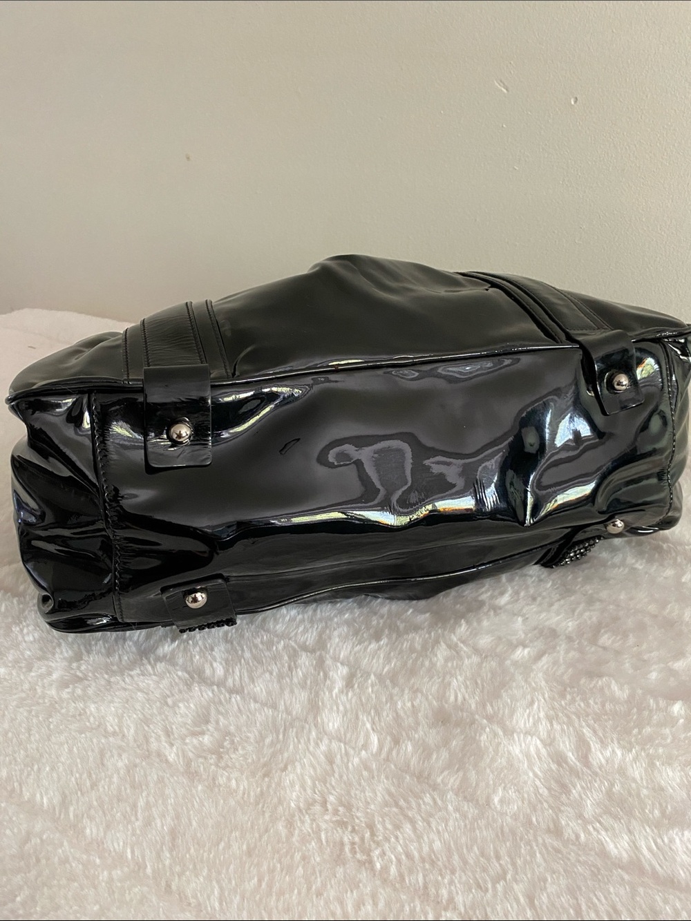 Rioni Studded Shoulder Tote in Glossy Black Patent Leather - Made in Italy - Picture 12 of 17